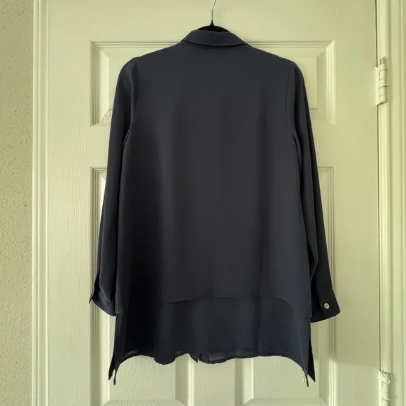 J.Jill Navy Button-Up Shirt Blouse Women’s Size XS - Picture 2 of 12